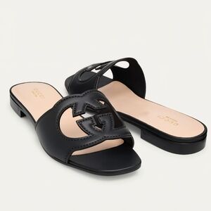 $770 Gucci Interlocking G Cutout Leather Slides Sandals Black EU 38 US 8